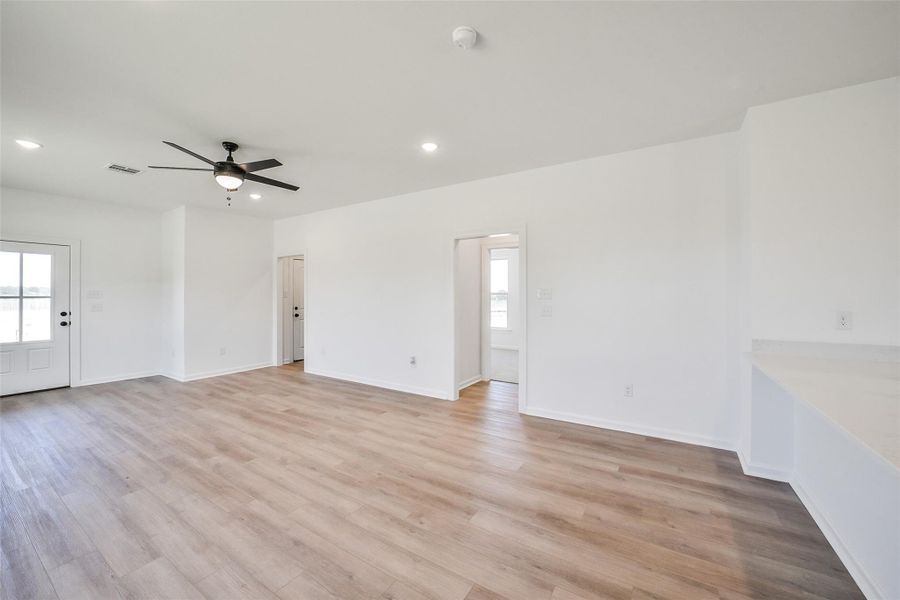 Spacious, unfurnished interior of a new home in Mostyn Springs, Magnolia (Image 26).