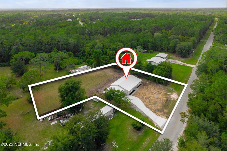 Image 33 of a home in .