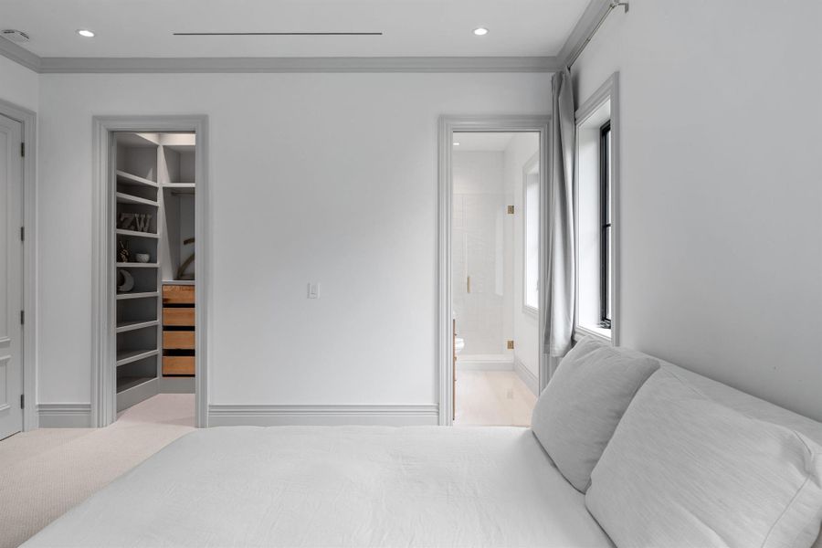 Image 66 of a home in .