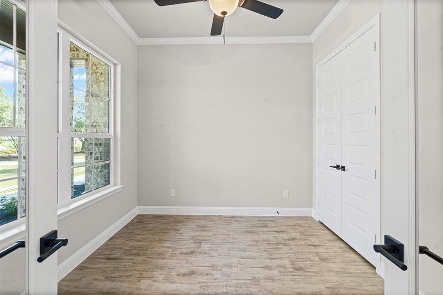 Spacious, unfurnished interior of a new home in , Weatherford (Image 15). Spacious, unfurnished interior of a new home in , Weatherford (Image 15).