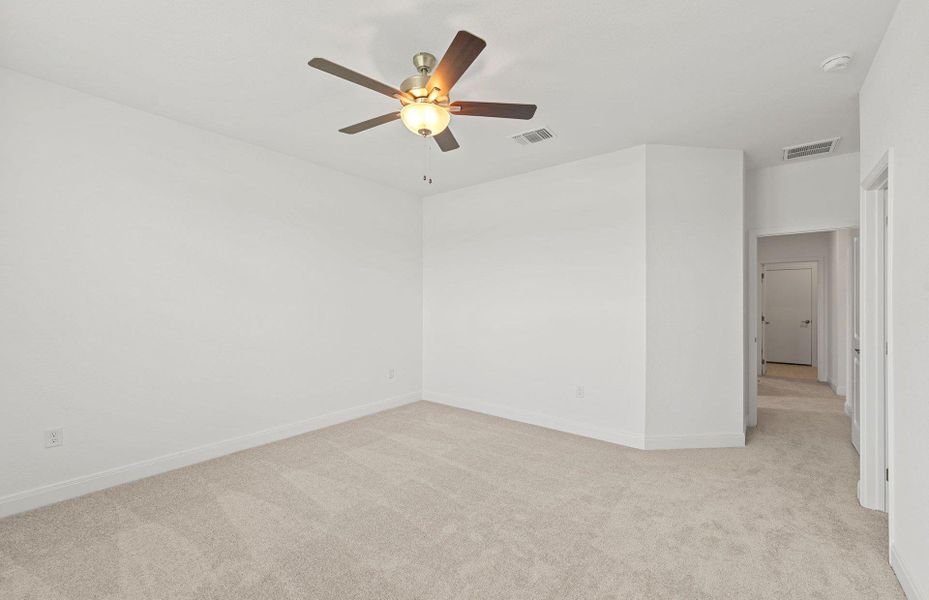 Spacious, unfurnished interior of a new home in Patterson Ranch, Georgetown (Image 11). Spacious, unfurnished interior of a new home in Patterson Ranch, Georgetown (Image 11).