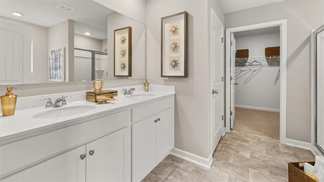 Furnished interior view inside a new home in Lost Creek, Dallas (Image 19).