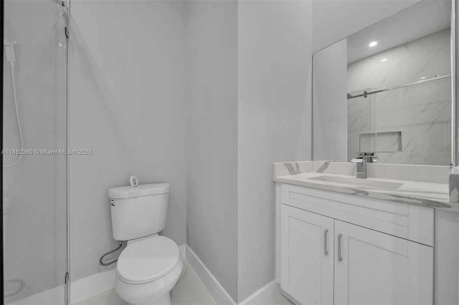 Furnished interior view inside a new home in , Lehigh Acres (Image 7).