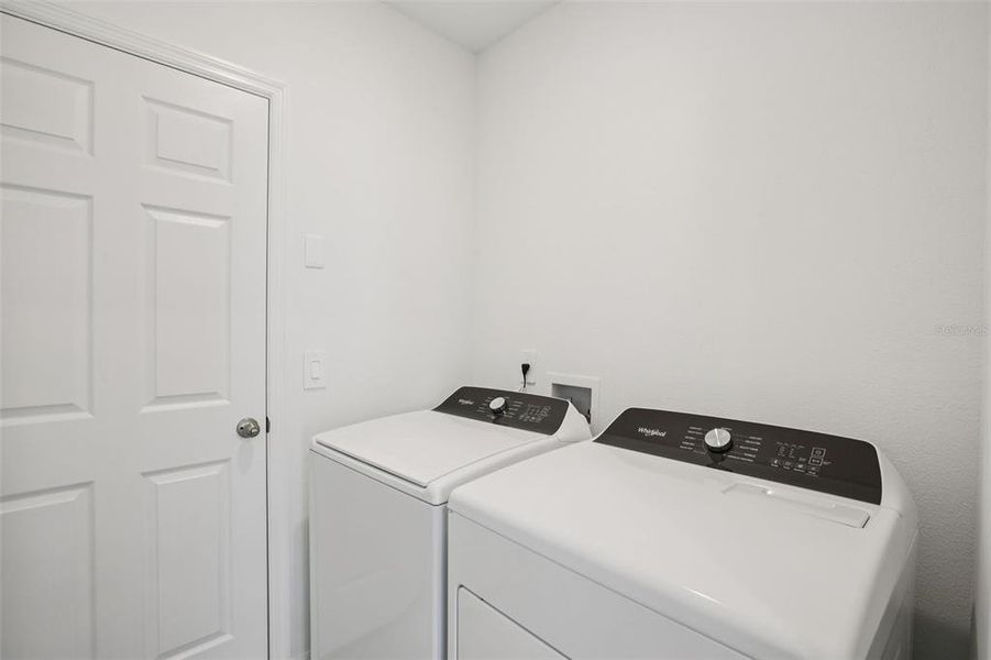 Close-up of interior finishes inside a home in Villamar - Classic Series, Winter Haven (Image 14).