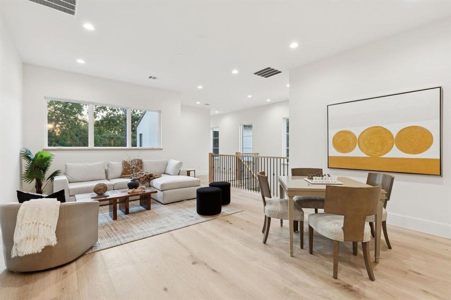 Furnished interior view inside a new home in , Dallas (Image 7). Furnished interior view inside a new home in , Dallas (Image 7).