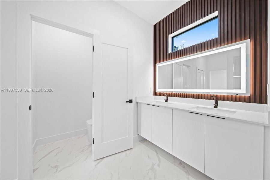 Furnished interior view inside a new home in , Lehigh Acres (Image 8).