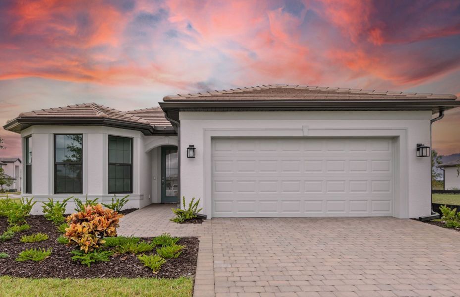 Representative exterior details of a home built from the Mystique by Pulte Homes in Lakespur Wellen Park, Venice (Image 26).