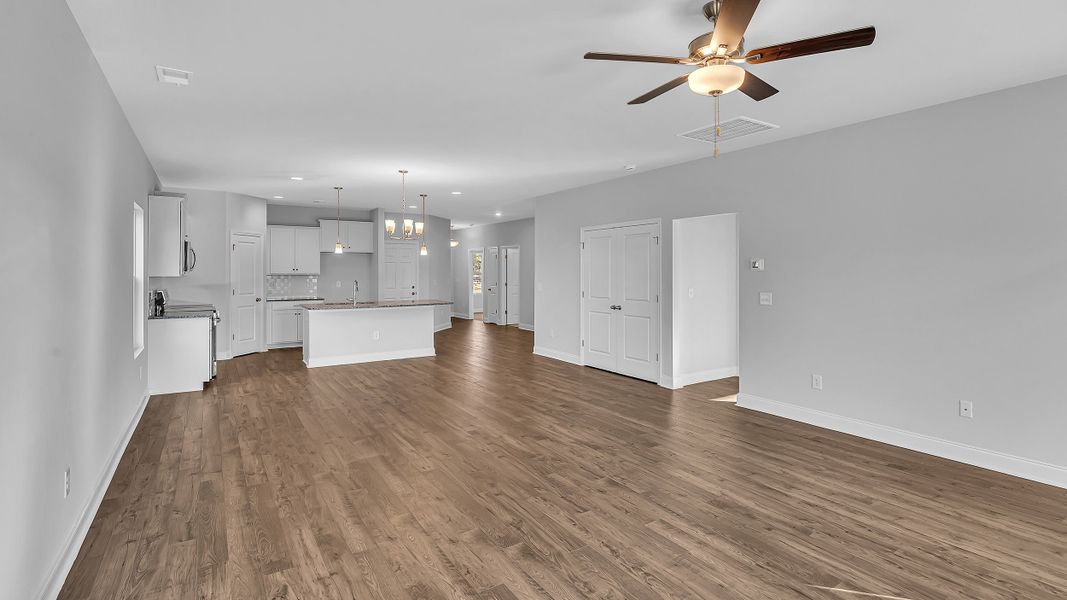 New Home in Conway, SC.  - Slide 8