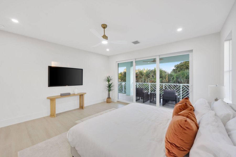 1041 Bimini Lane - 66.jpg-SMALL