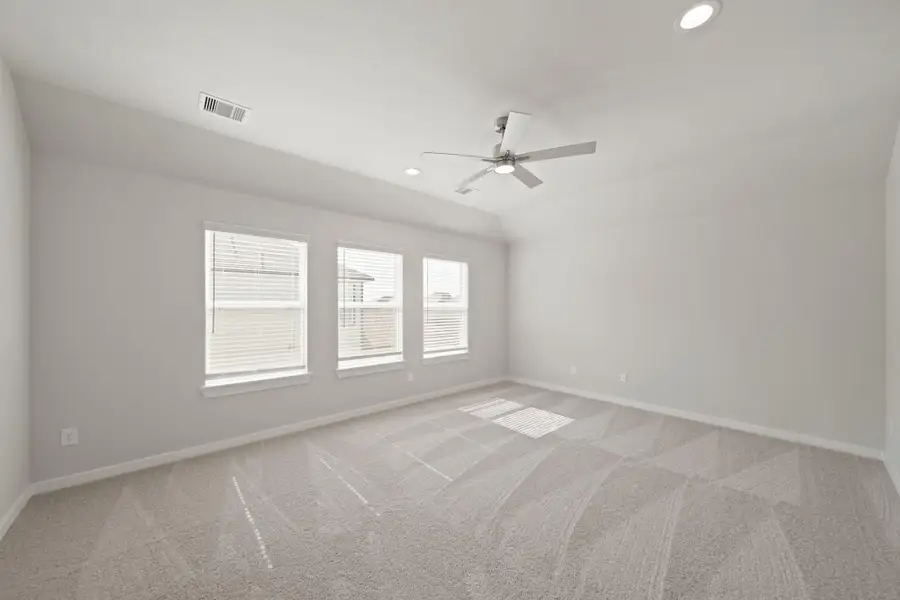 Spacious, unfurnished interior of a new home in Beacon Hill, Waller (Image 8). Spacious, unfurnished interior of a new home in Beacon Hill, Waller (Image 8).