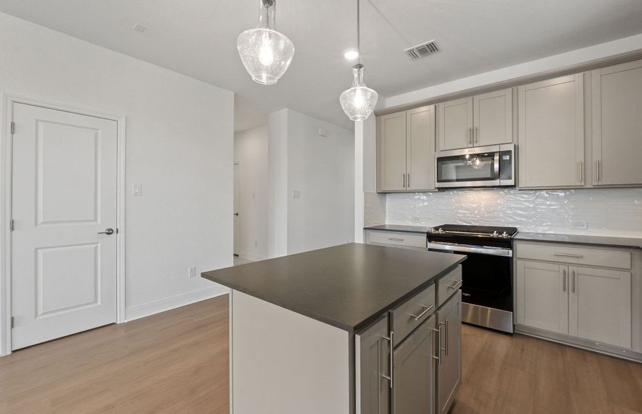 Furnished interior view inside a new home in Patterson Ranch, Georgetown (Image 7).