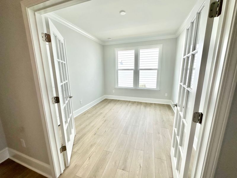 Spacious, unfurnished interior of a new home in Del Webb Wilmington at Mallory Creek, Leland (Image 18).