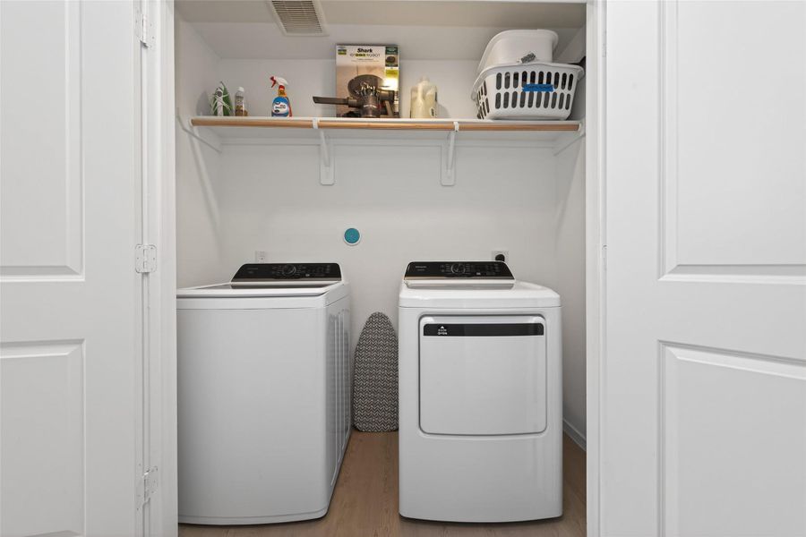 Image 42 of a home in Indian Springs.