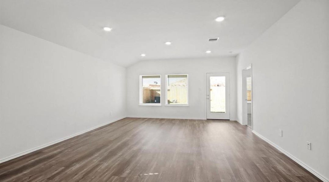 Image 2 of a home in Breckenridge Forest. Image 2 of a home in Breckenridge Forest.