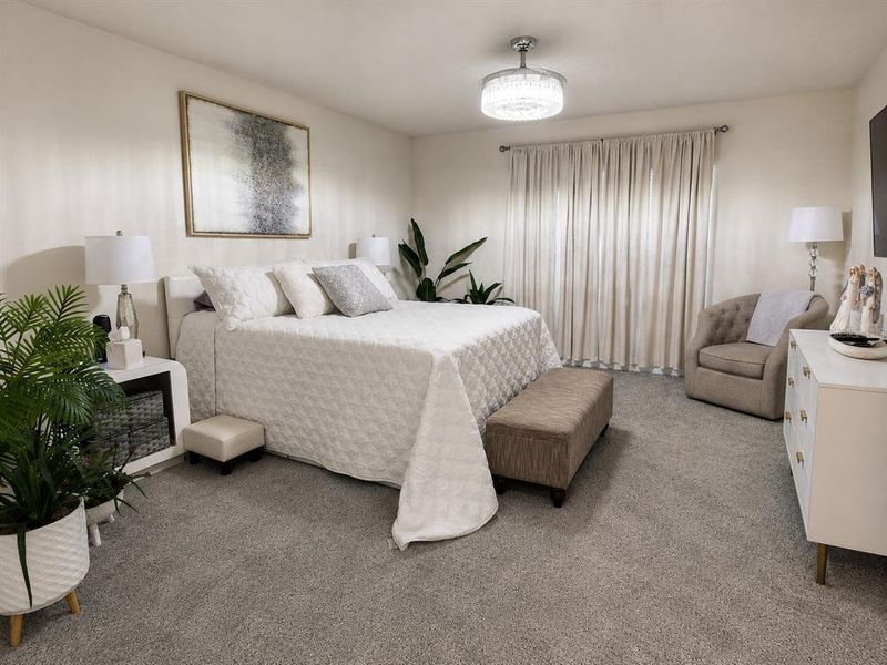 Furnished interior view inside a new home in Huntington Ridge, Ocala (Image 7). Furnished interior view inside a new home in Huntington Ridge, Ocala (Image 7).