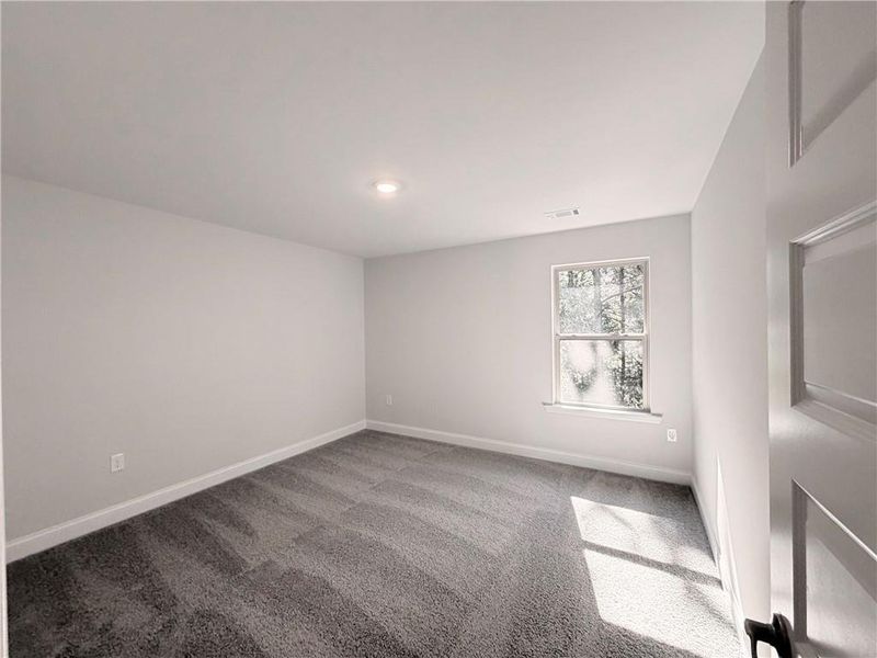 Spacious, unfurnished interior of a new home in Magnolia Villas, Cornelia (Image 16).