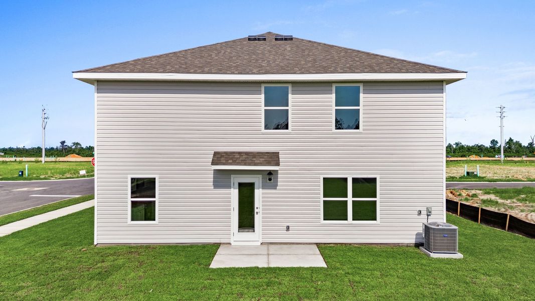Representative exterior details of a home built from the The Penwell by D.R. Horton in Titus Park, Panama City (Image 24).