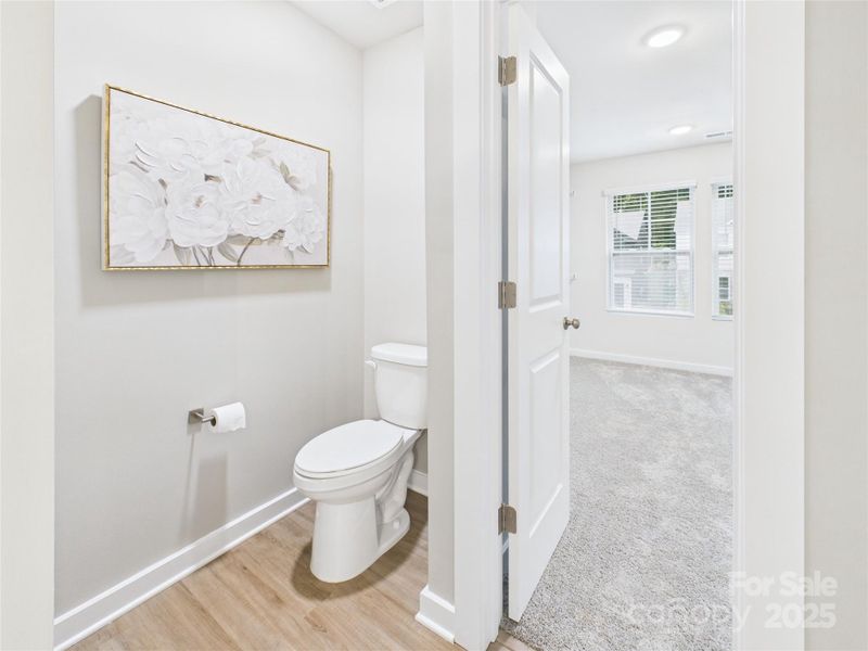 Image 33 of a home in Kinghurst Cove. Image 33 of a home in Kinghurst Cove.