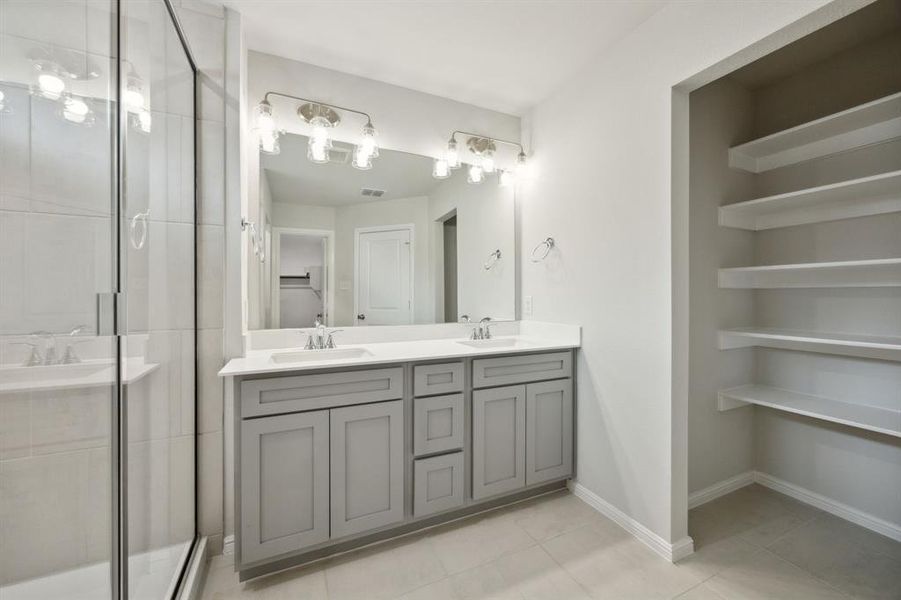 Furnished interior view inside a new home in Bellagio, Forney (Image 7).