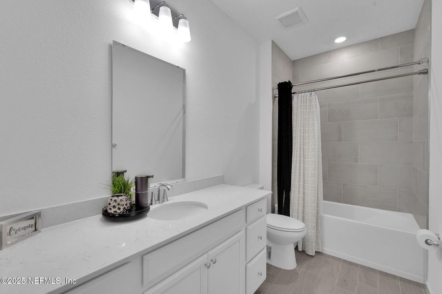 Furnished interior view inside a new home in , Jacksonville (Image 31).