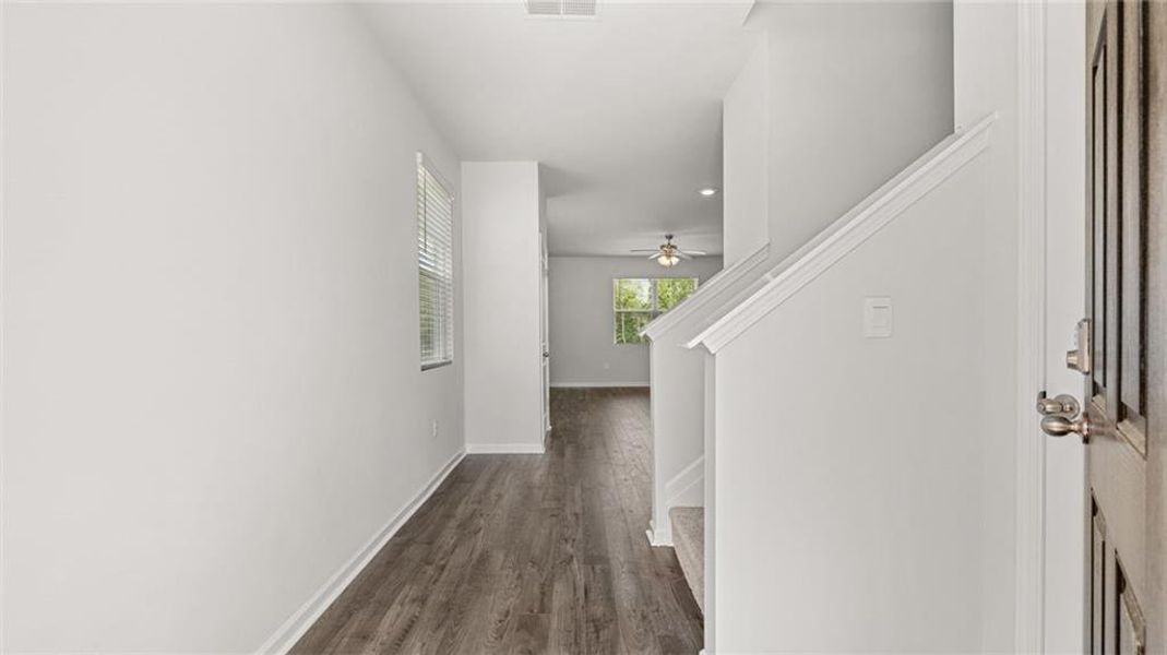 Spacious, unfurnished interior of a new home in Shoal Creek, Hampton (Image 12).