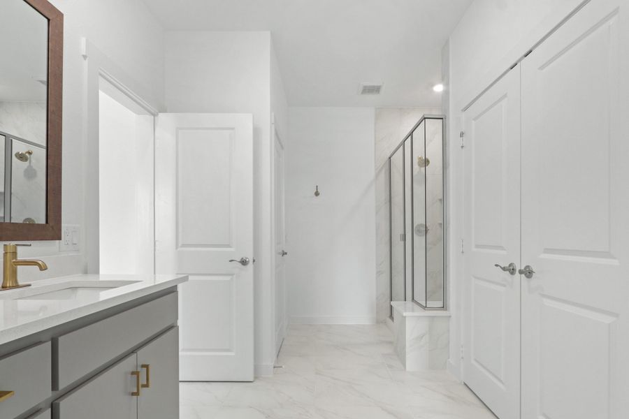 Furnished interior view inside a new home in Willow Grove Townhomes, Melissa (Image 14).
