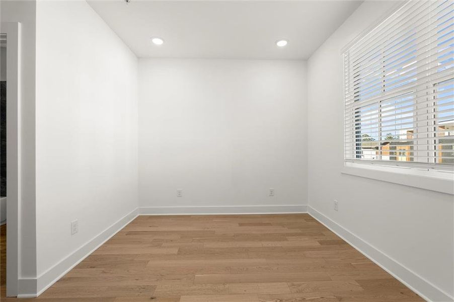 Spacious, unfurnished interior of a new home in The Gathering – Alpharetta, Alpharetta (Image 28). Spacious, unfurnished interior of a new home in The Gathering – Alpharetta, Alpharetta (Image 28).