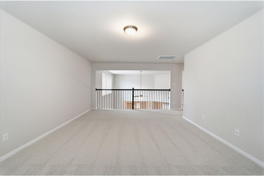 Spacious, unfurnished interior of a new home in Pearlbrook, Texas City (Image 28). Spacious, unfurnished interior of a new home in Pearlbrook, Texas City (Image 28).