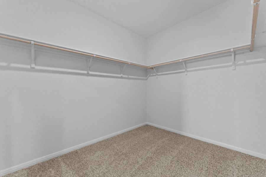 Spacious, unfurnished interior of a new home in Palomino, Manor (Image 30).