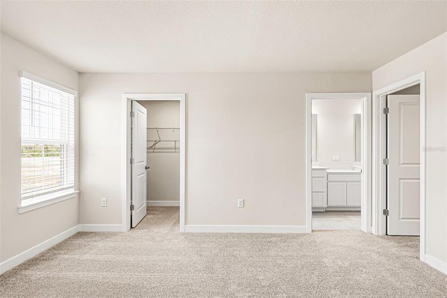 Spacious, unfurnished interior of a new home in Kendall Pointe, Melbourne (Image 7).