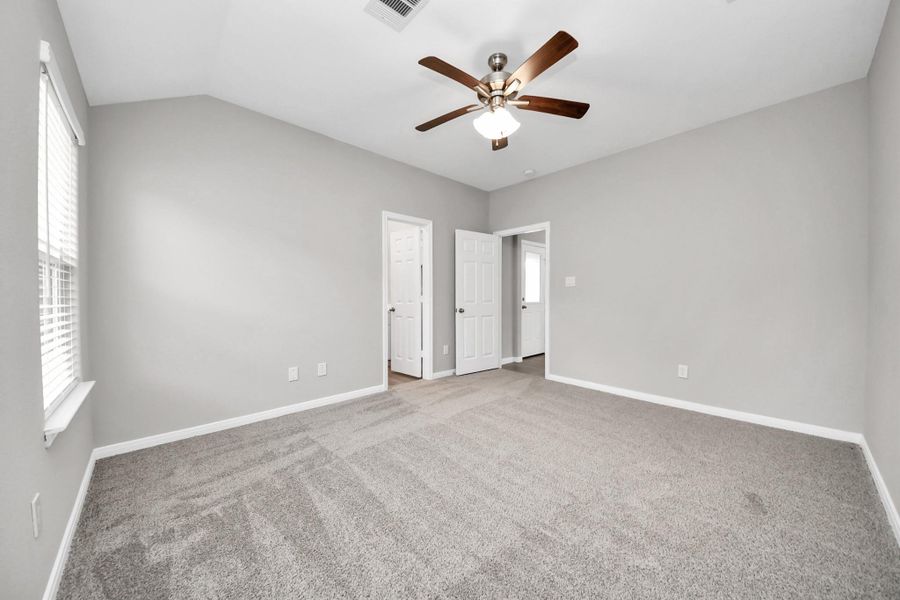 Image 11 of a home in . Image 11 of a home in .