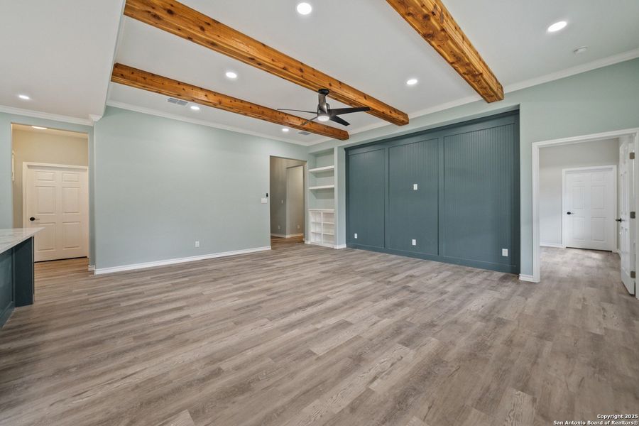 Spacious, unfurnished interior of a new home in , Beeville (Image 30).