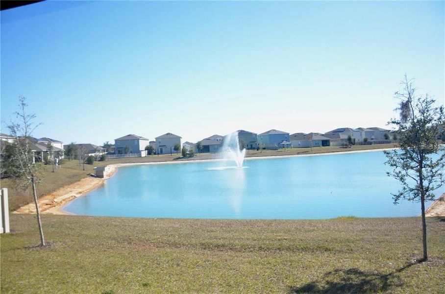 Community amenities in , Davenport (Image 24).