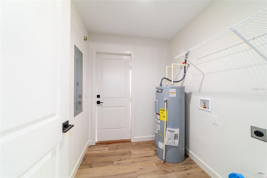 Furnished interior view inside a new home in , Ocala (Image 13).