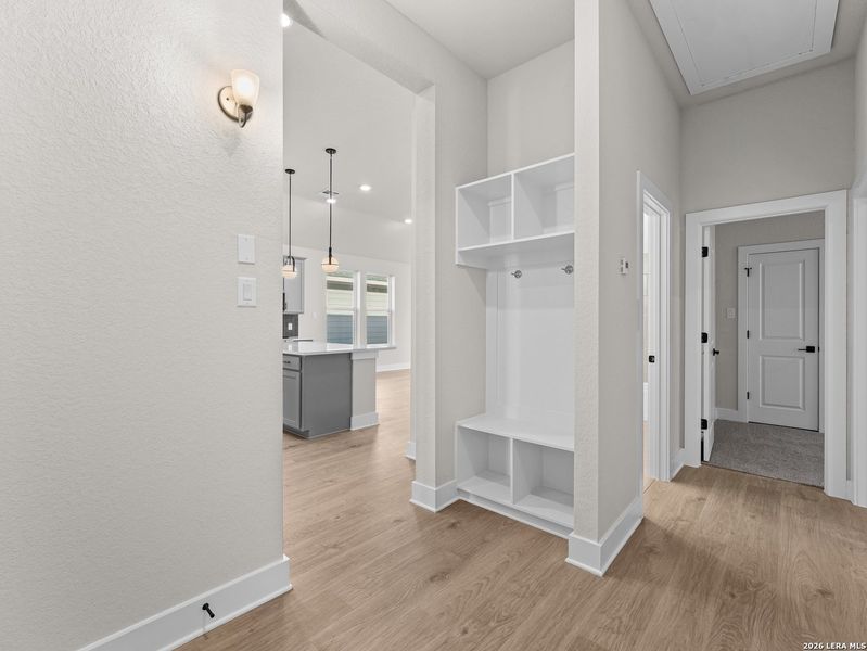 Spacious, unfurnished interior of a new home in Veranda, San Antonio (Image 13). Spacious, unfurnished interior of a new home in Veranda, San Antonio (Image 13).