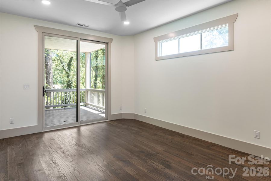 Lower level bedroom 2