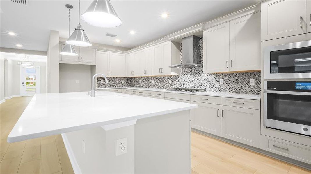 Furnished interior view inside a new home in Cresswind at Lake Harris, Tavares (Image 14). Furnished interior view inside a new home in Cresswind at Lake Harris, Tavares (Image 14).