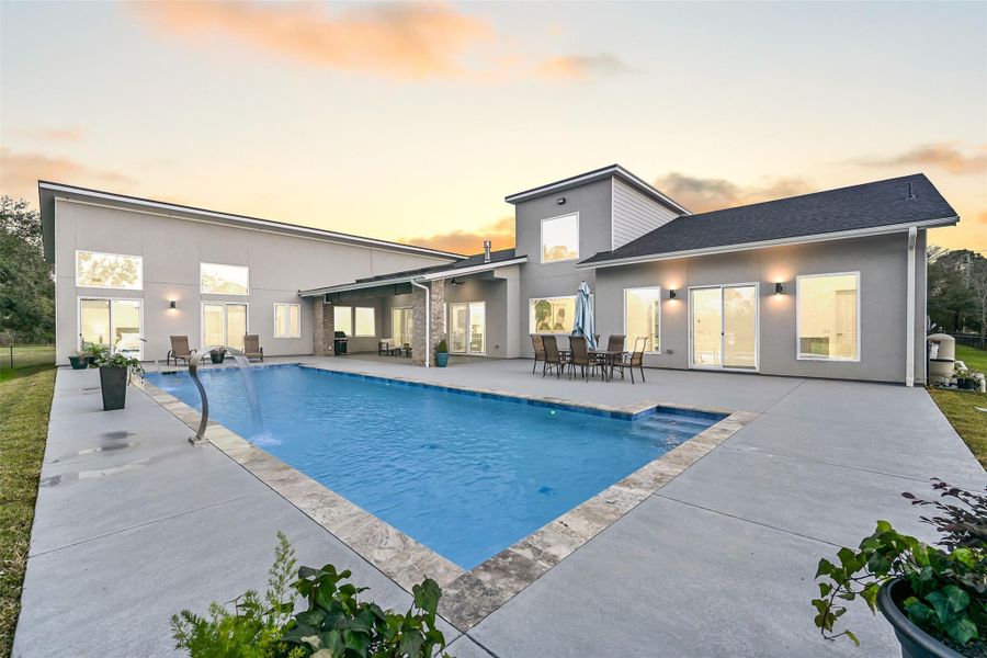 Exterior details and patio area of a home in , Manvel (Image 23).