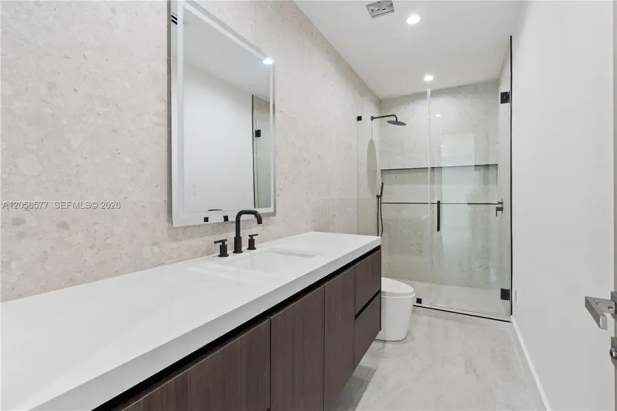 Furnished interior view inside a new home in , Fort Lauderdale (Image 8). Furnished interior view inside a new home in , Fort Lauderdale (Image 8).