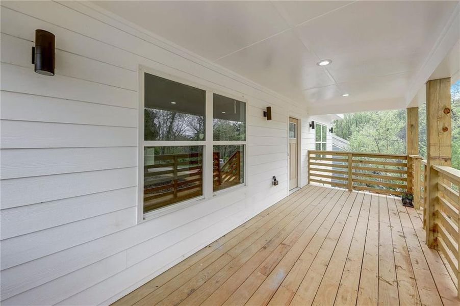 Spacious, unfurnished interior of a new home in , Atlanta (Image 30). Spacious, unfurnished interior of a new home in , Atlanta (Image 30).