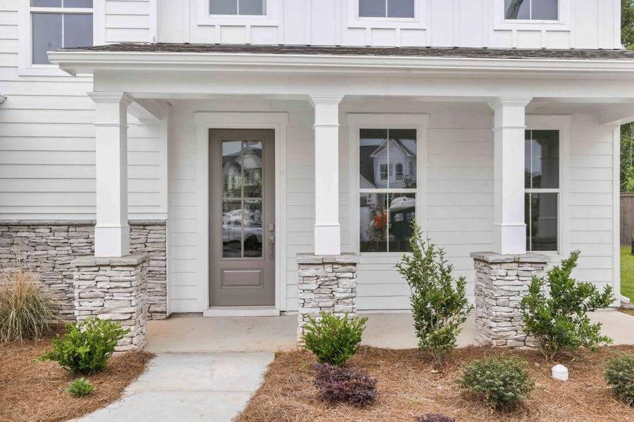 Exterior details and patio area of a home in Maddox Landing, Hoschton (Image 4).