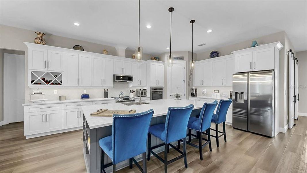 Furnished interior view inside a new home in , Apollo Beach (Image 33).