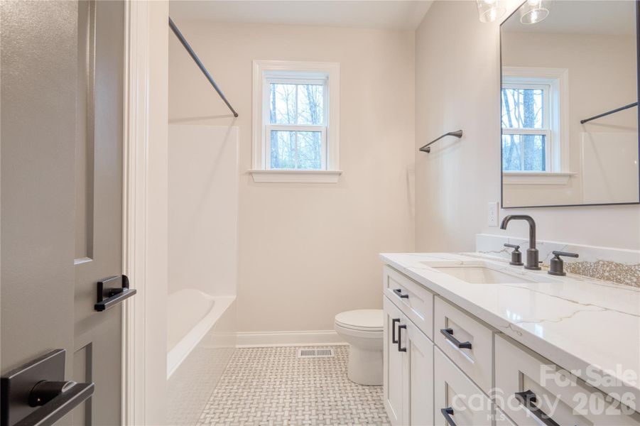 Furnished interior view inside a new home in , Catawba (Image 10).