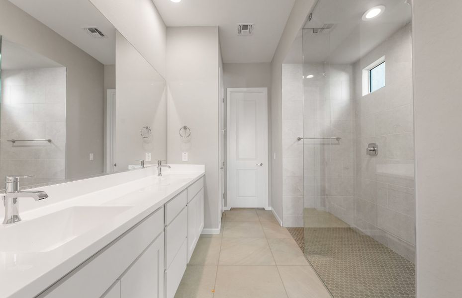 Furnished interior view inside a new home in Legado West, Queen Creek (Image 4).