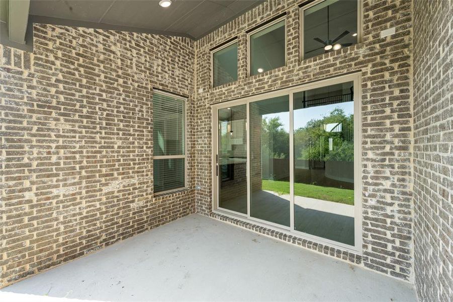 2213 Pelican- Patio-1