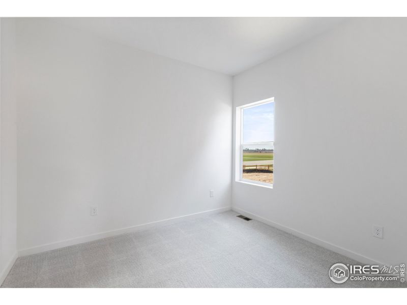 Spacious, unfurnished interior of a new home in Granary, Johnstown (Image 19).