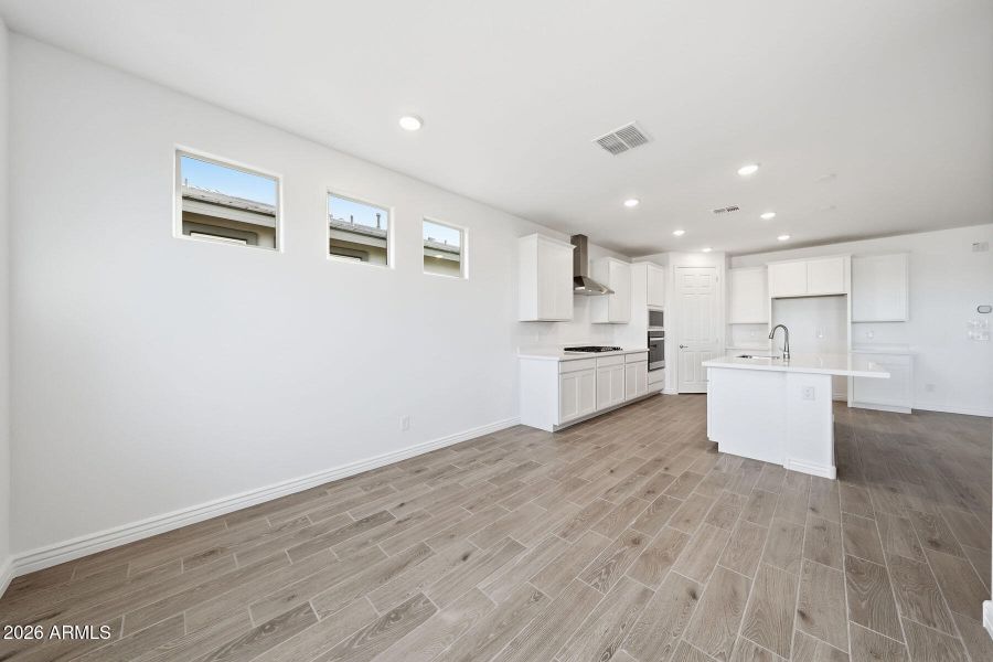 PHX_Miravida_Lot 1176_Harbor_14784_Dinin