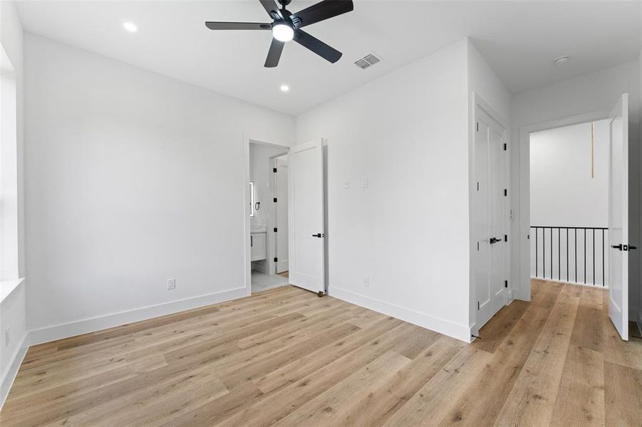 Spacious, unfurnished interior of a new home in , Dallas (Image 20). Spacious, unfurnished interior of a new home in , Dallas (Image 20).