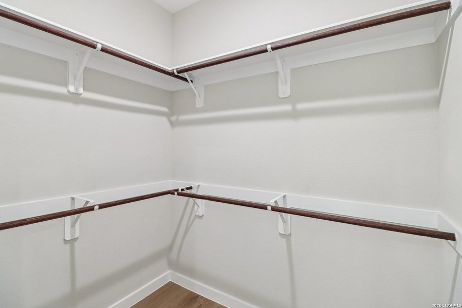 Spacious, unfurnished interior of a new home in Jordan's Ranch, San Antonio (Image 17).