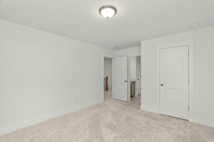 Spacious, unfurnished interior of a new home in The Village at Horse Creek, Graniteville (Image 20). Spacious, unfurnished interior of a new home in The Village at Horse Creek, Graniteville (Image 20).